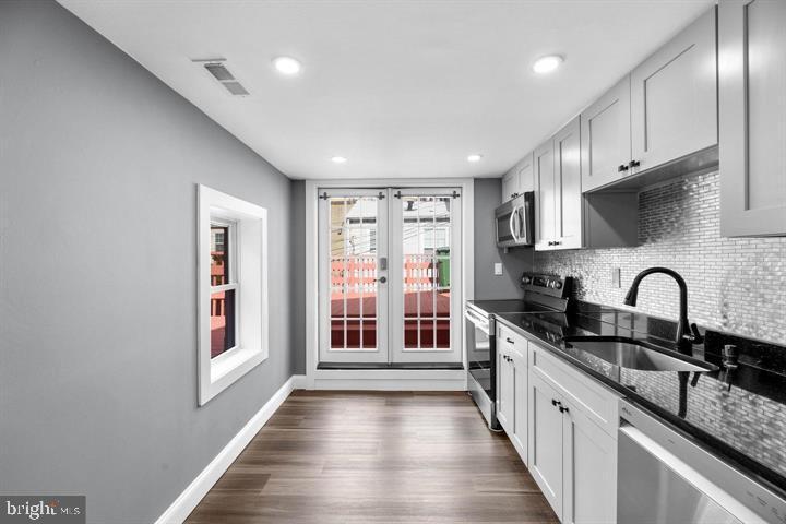 FEDERAL HILL HISTORIC DISTRICT - Residential Lease