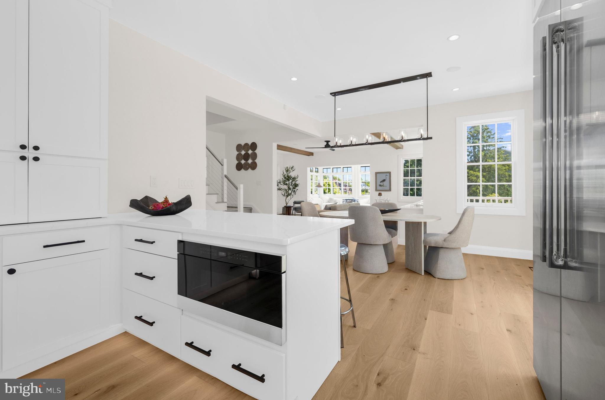 MURRAY HILL - Residential
