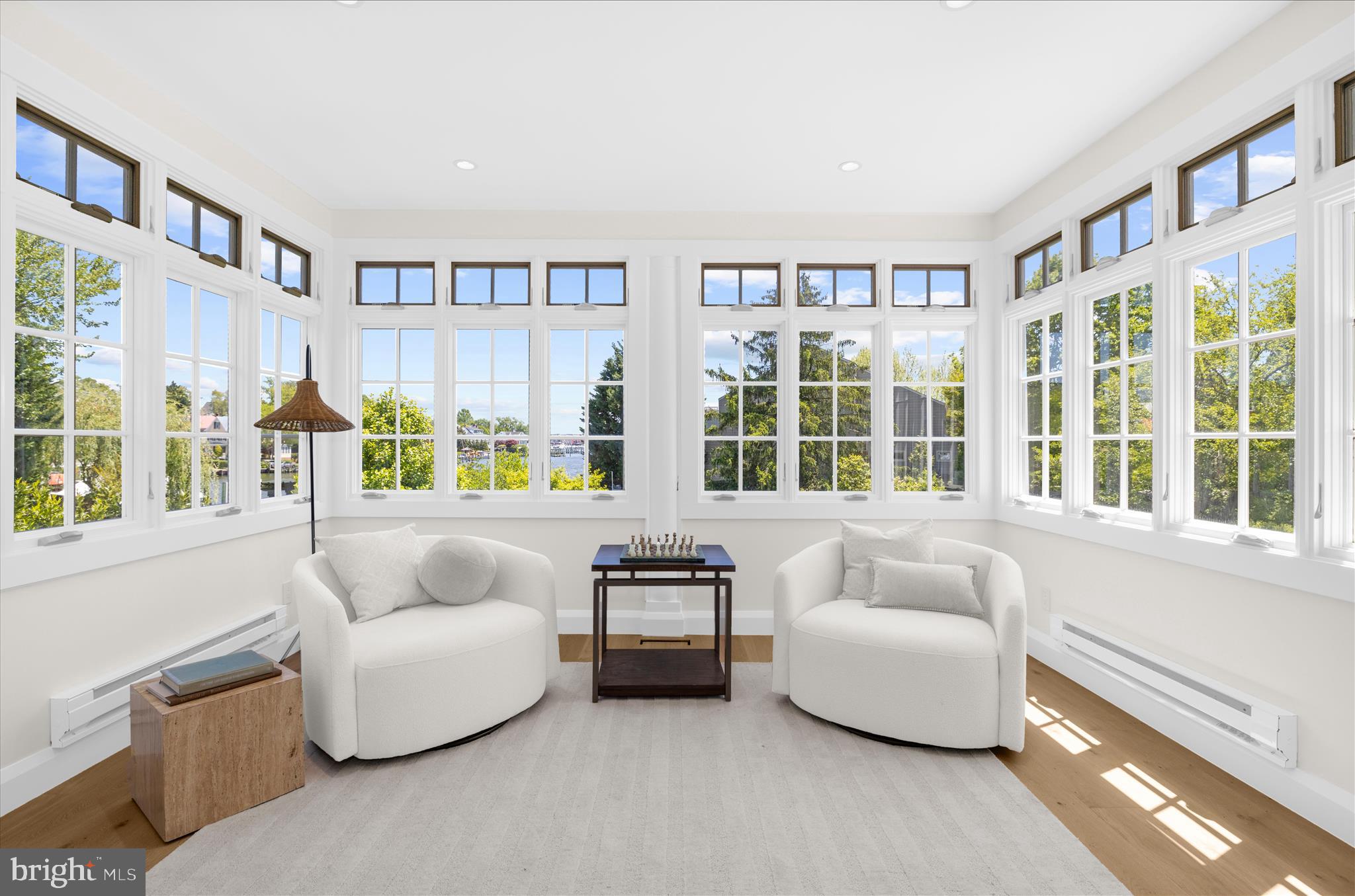 MURRAY HILL - Residential