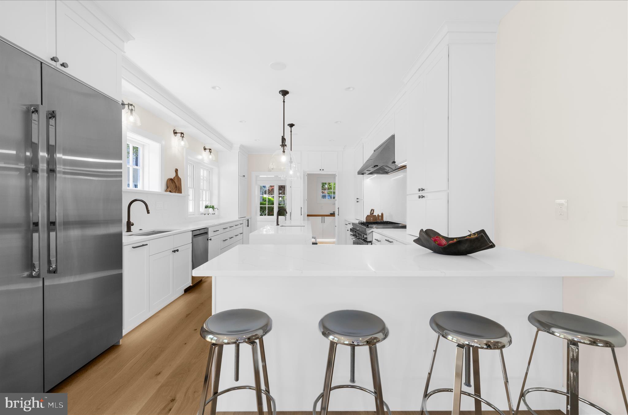 MURRAY HILL - Residential