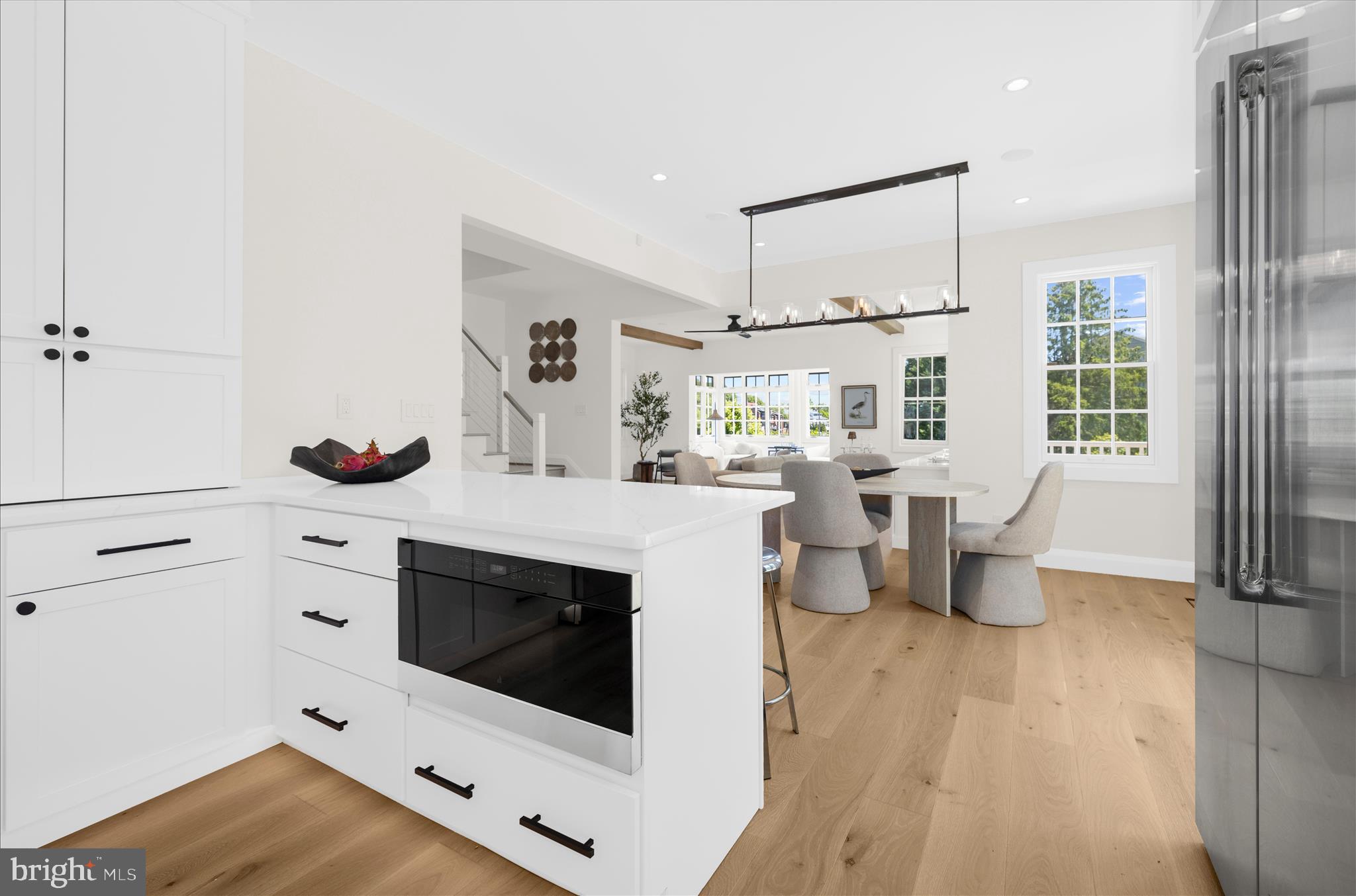 MURRAY HILL - Residential