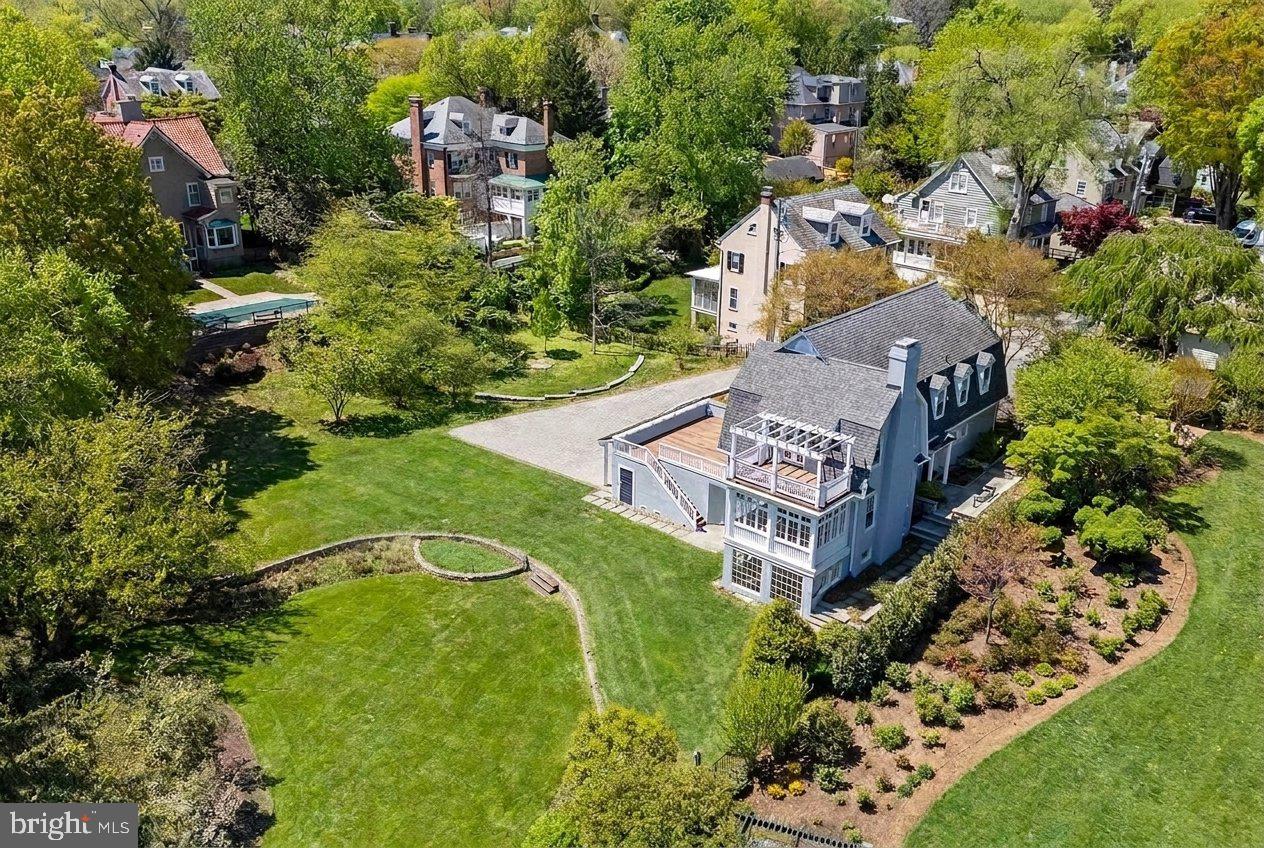 11 S ACTON PLACE