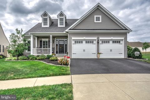 Photo of 5 Plum Tree Place, Gordonville, PA 17529 (MLS # PALA2054906)