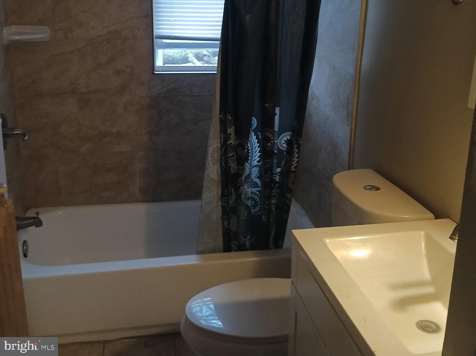 BOOTH-BOYD - Residential