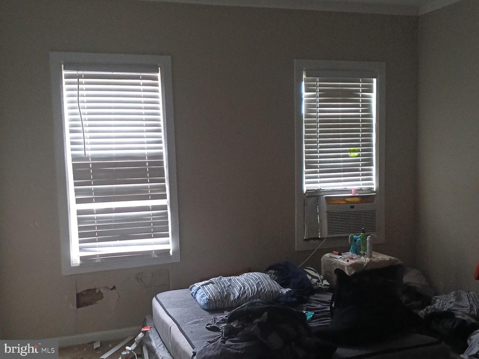 BOOTH-BOYD - Residential