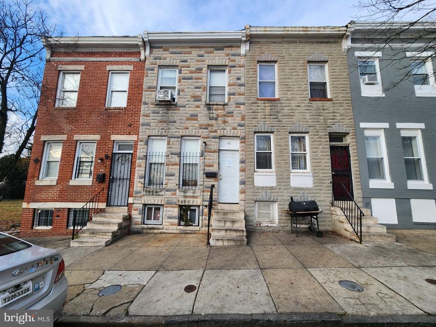 ONLINE AUCTION: Bidding begins 12/12/2025 @ 10:00 AM. Bidding ends 12/16/2025 @ 11:30 AM. List Price is Suggested Opening Bid. Deposit: $5,000.
 
This two-story townhouse is located in the Boyd-Booth neighborhood of Baltimore City. Residents can enjoy the nearby attractions such as Westside Shopping Center, Grace Medical Center, Mount Clare Junction, West Baltimore MARC Station and Carroll Park. The property is occupied. The area provides basic access to the major traffic artery Frederick Avenue and U.S. Route 1, which connects to other parts of West Baltimore and downtown.