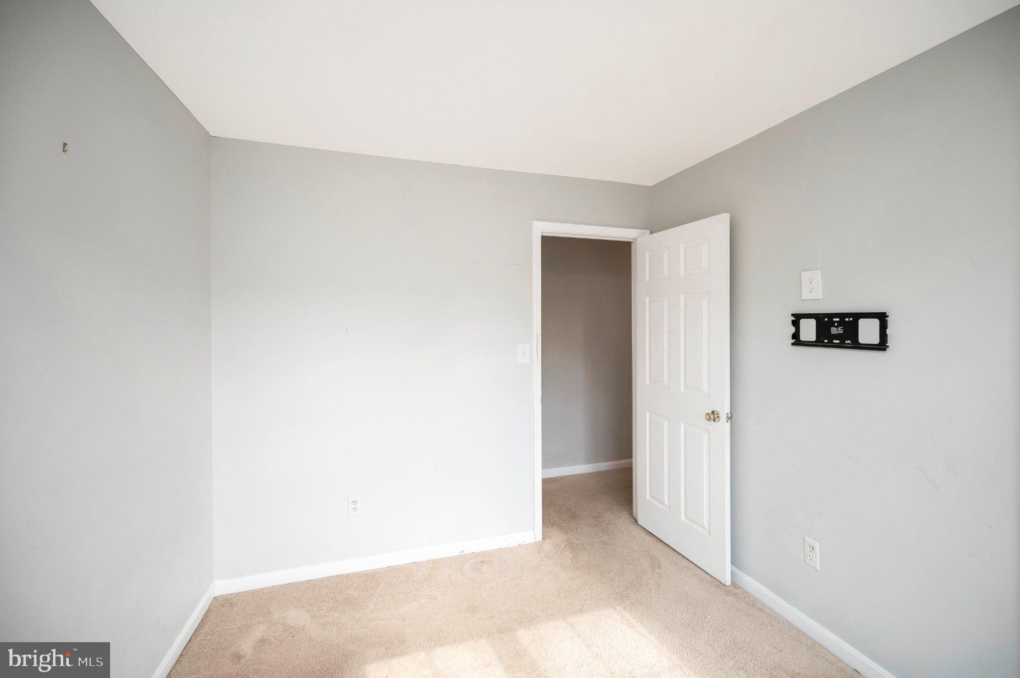 WAYSIDE VILLAGE - Residential