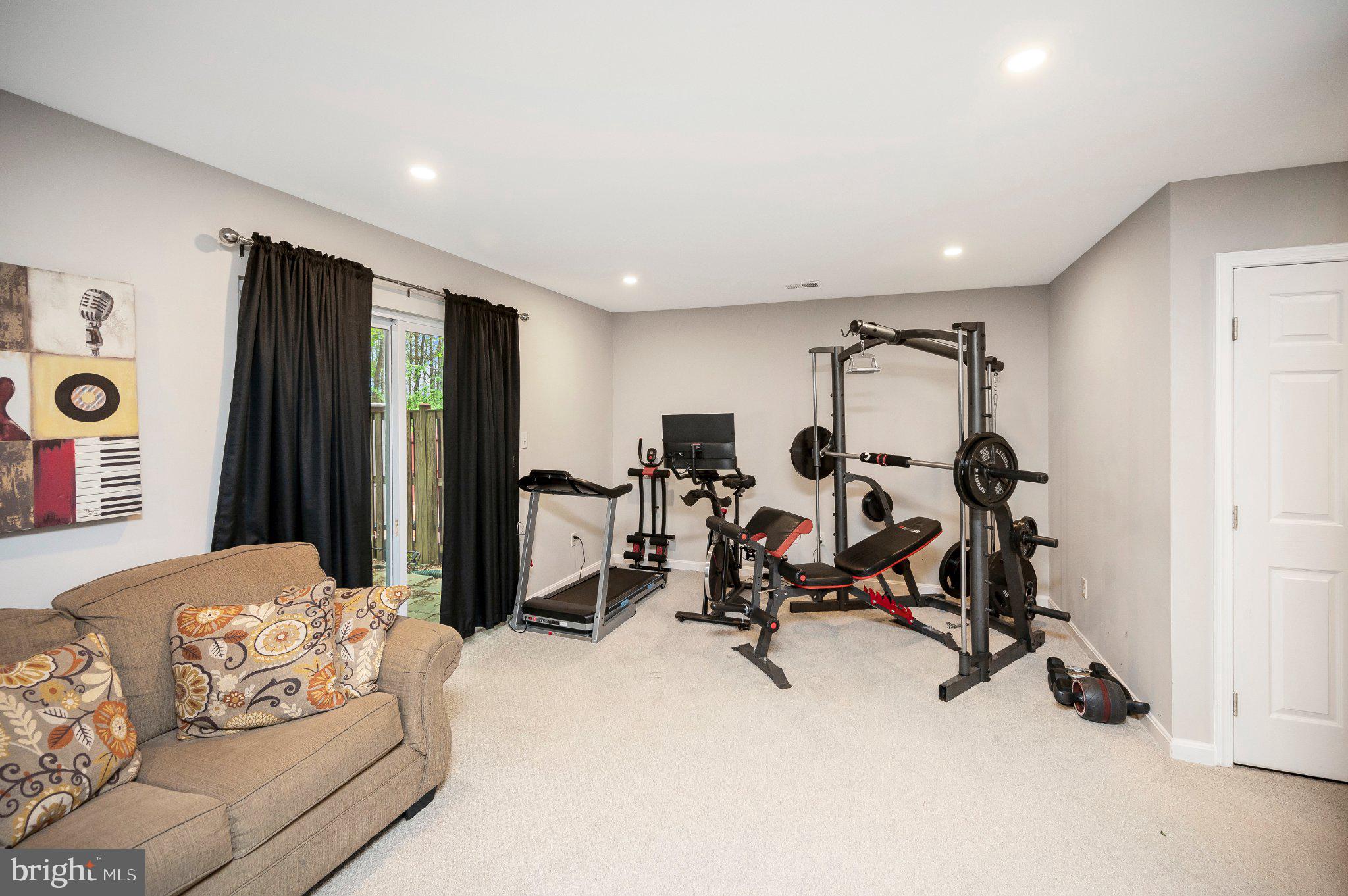 WAYSIDE VILLAGE - Residential