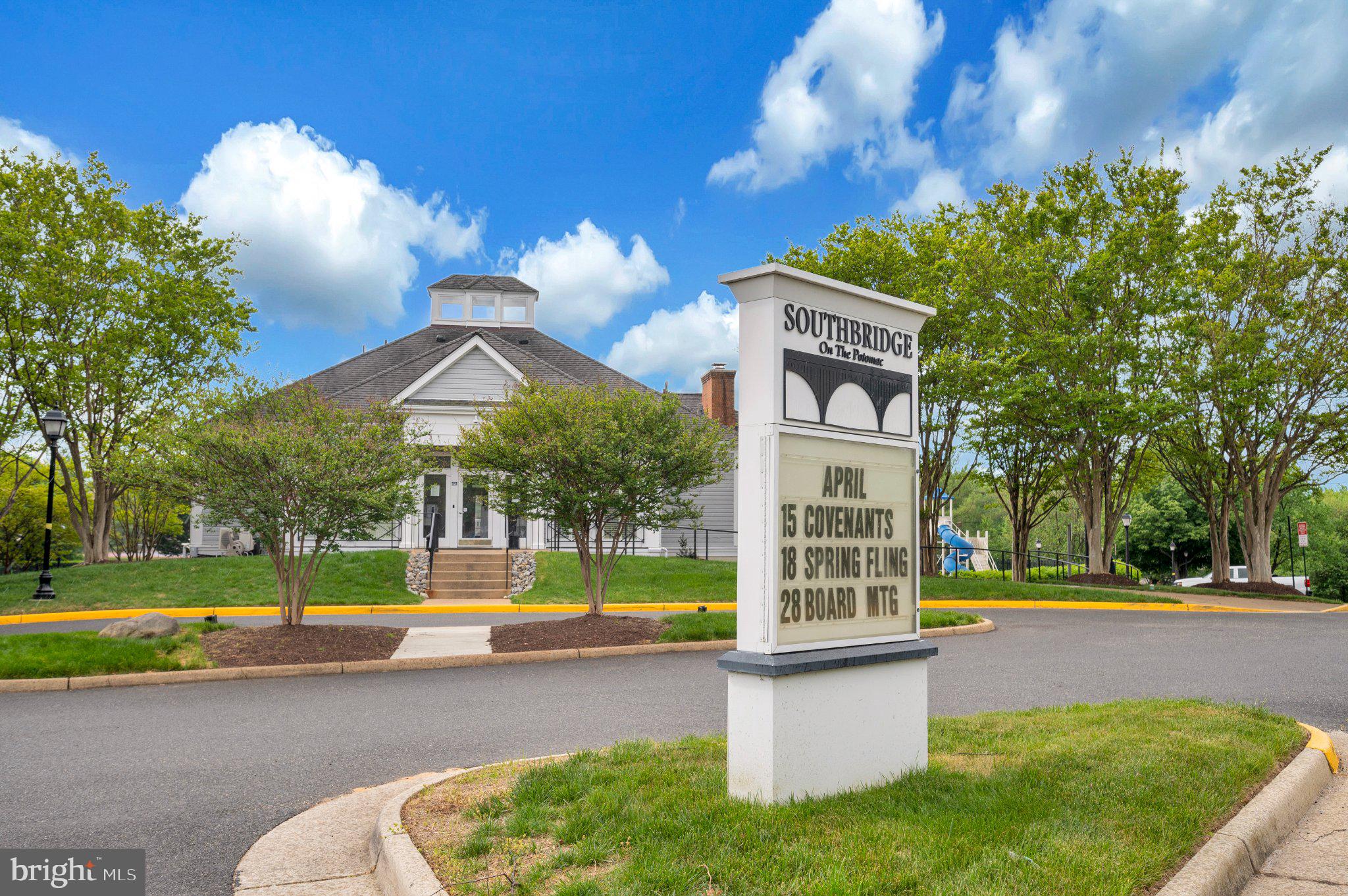 WAYSIDE VILLAGE - Residential