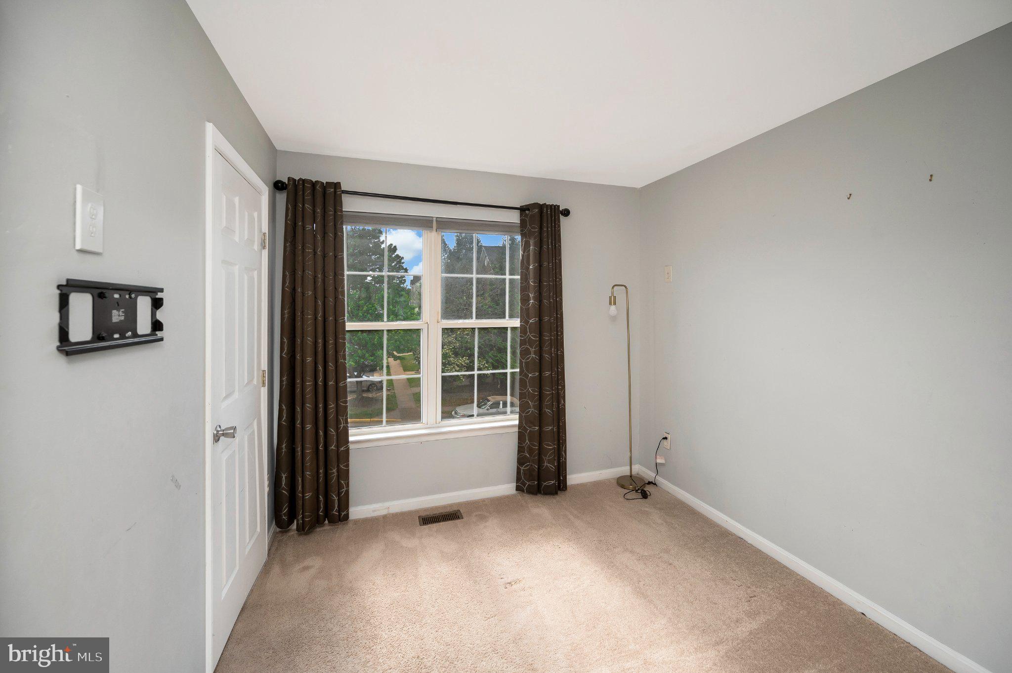 WAYSIDE VILLAGE - Residential