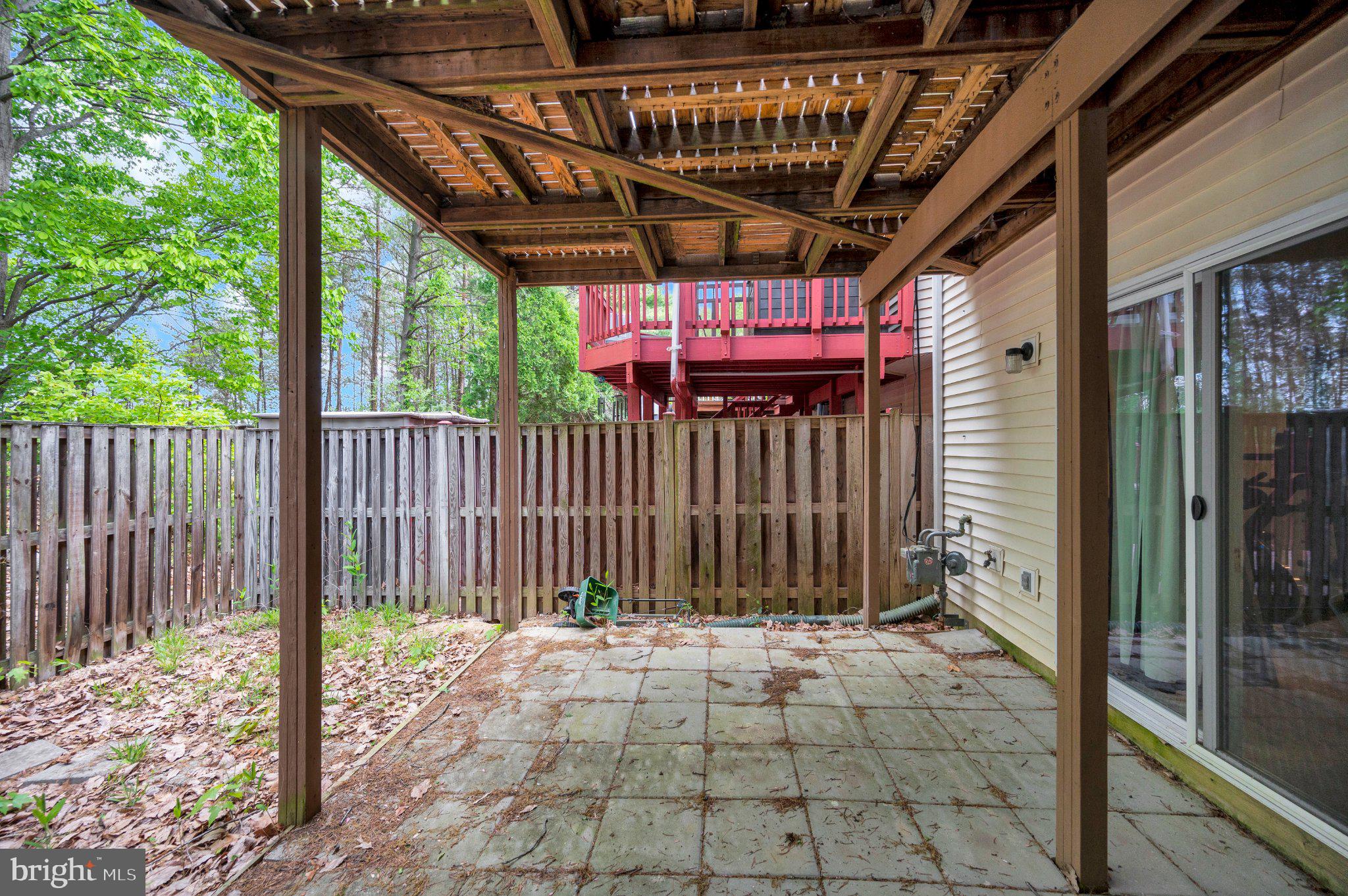 WAYSIDE VILLAGE - Residential