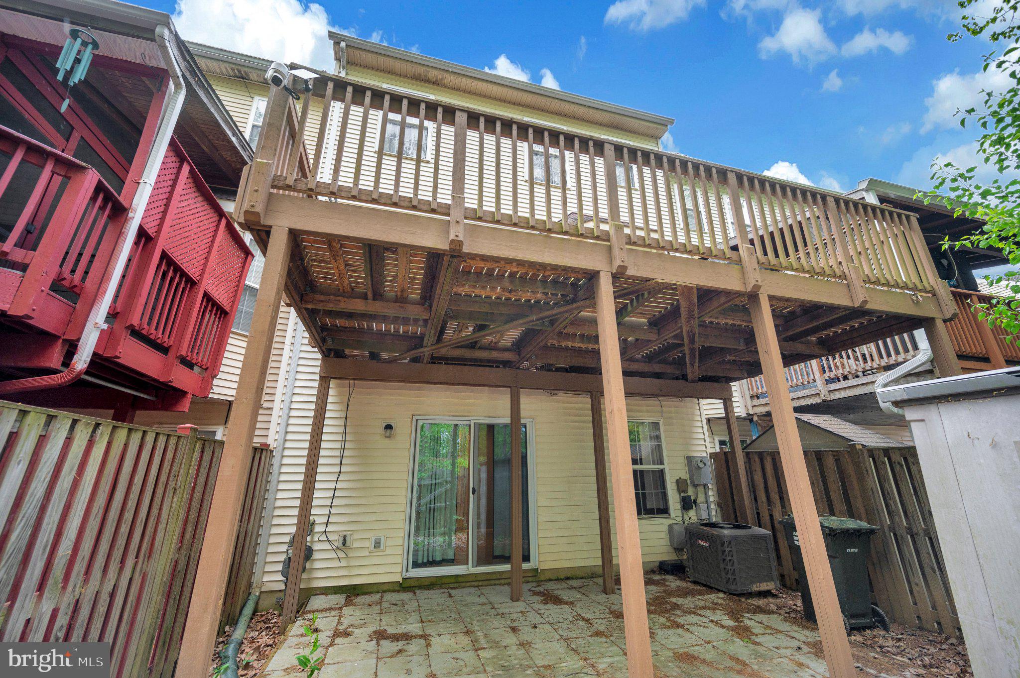 WAYSIDE VILLAGE - Residential