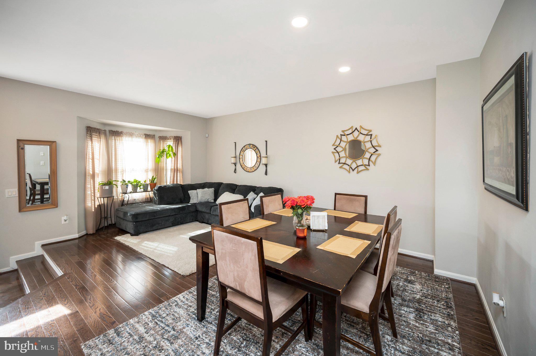 WAYSIDE VILLAGE - Residential