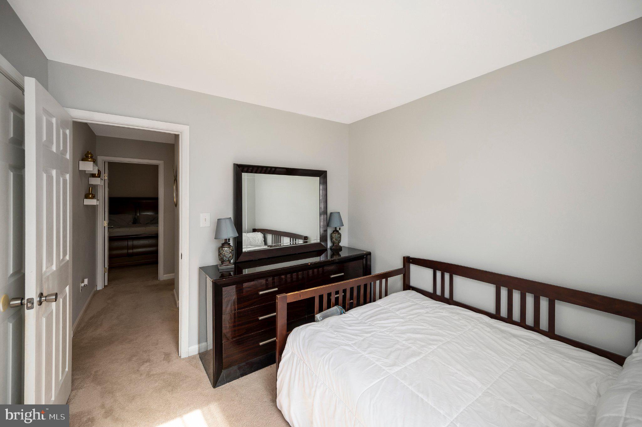 WAYSIDE VILLAGE - Residential