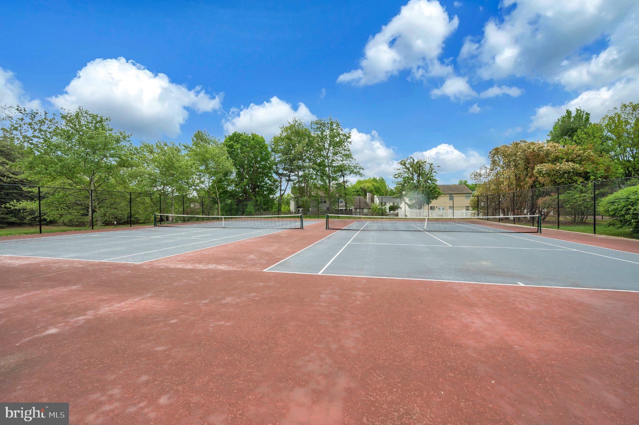 WAYSIDE VILLAGE - Residential