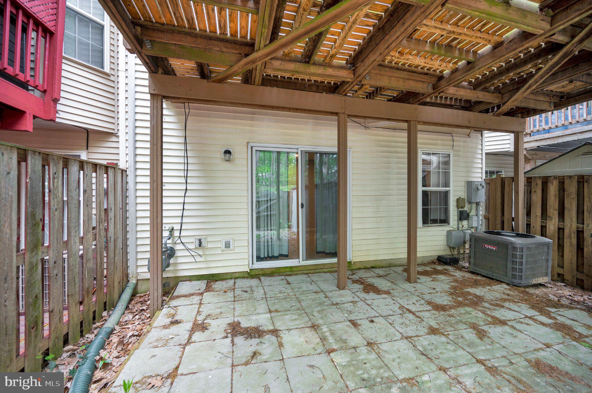 WAYSIDE VILLAGE - Residential