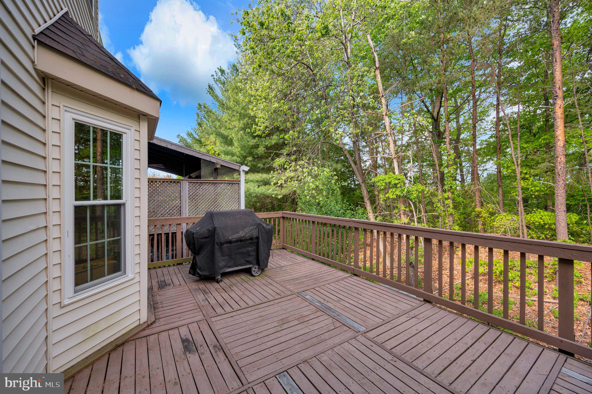 WAYSIDE VILLAGE - Residential