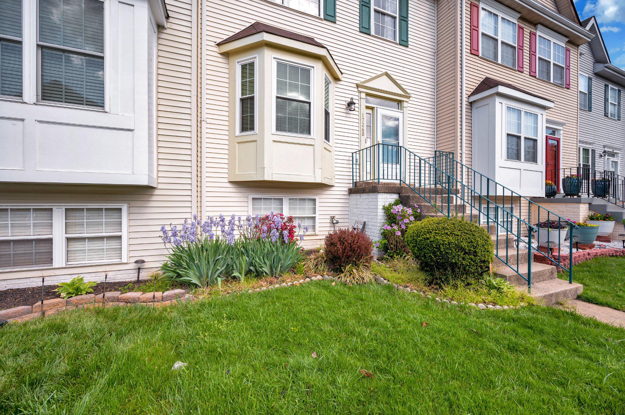 WAYSIDE VILLAGE - Residential