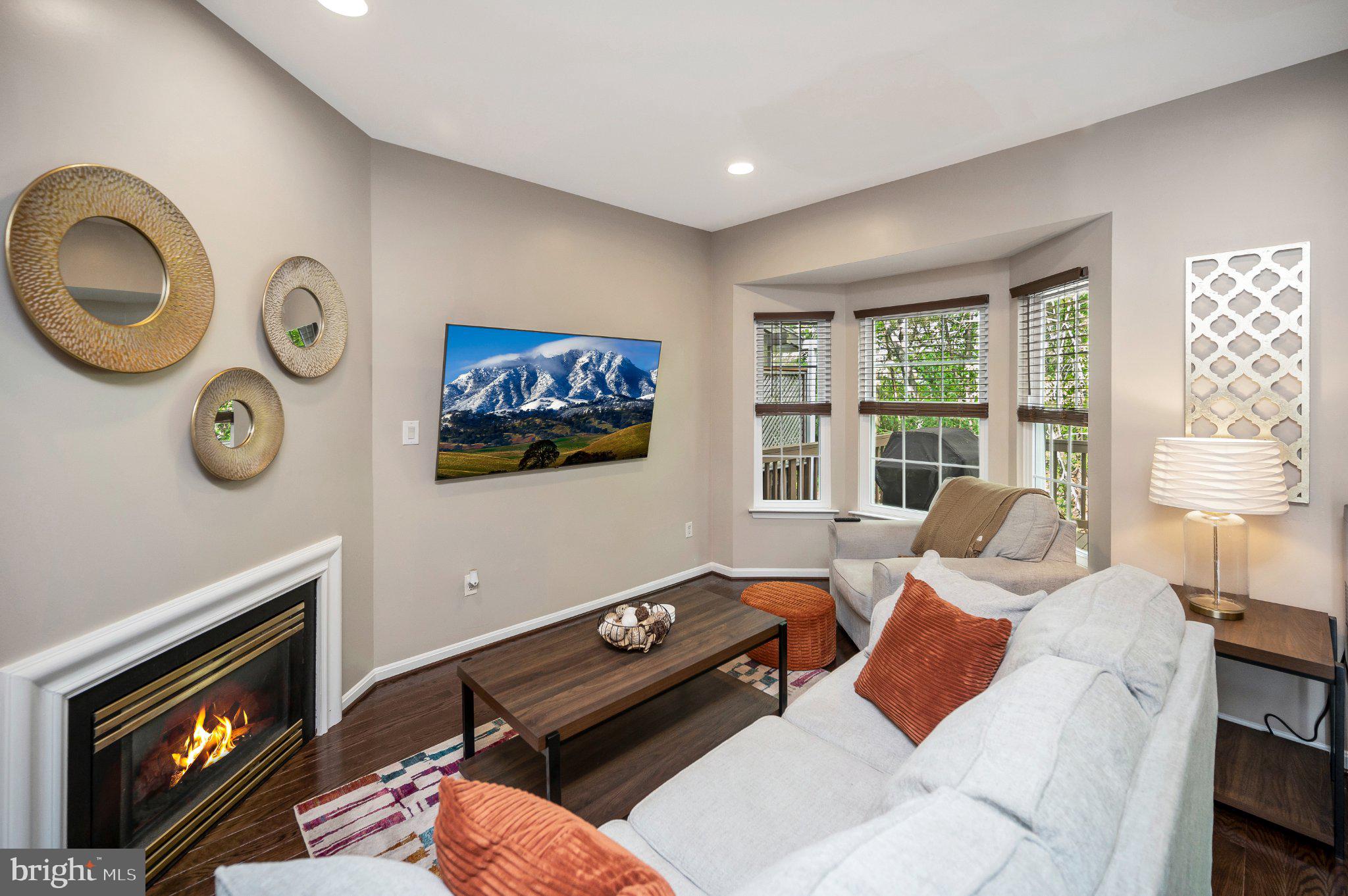 WAYSIDE VILLAGE - Residential