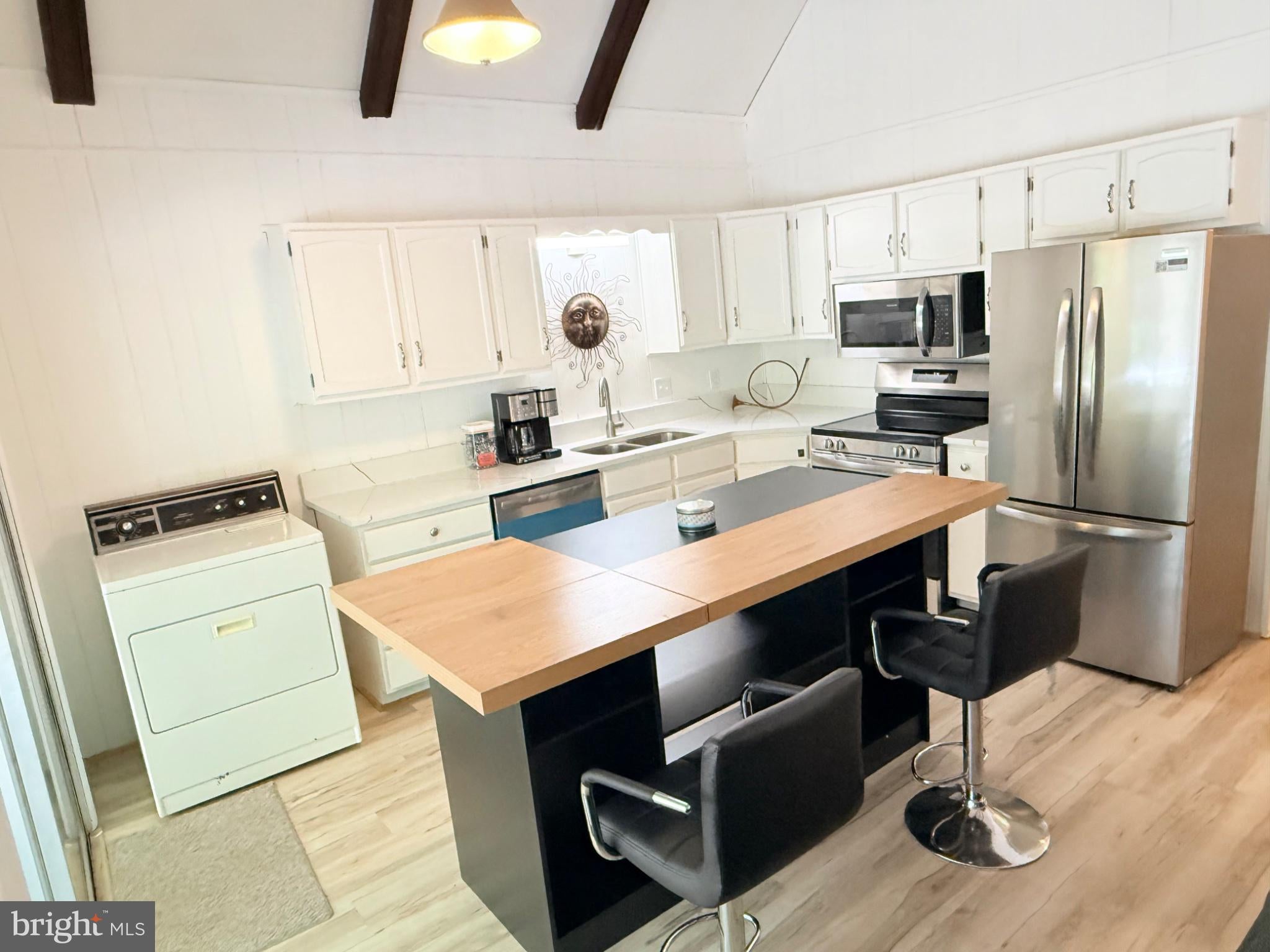 31 HARPOON ROAD