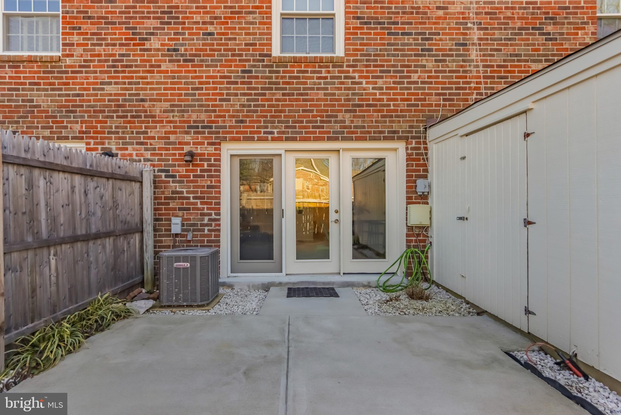 CARDINAL FOREST - Residential Lease