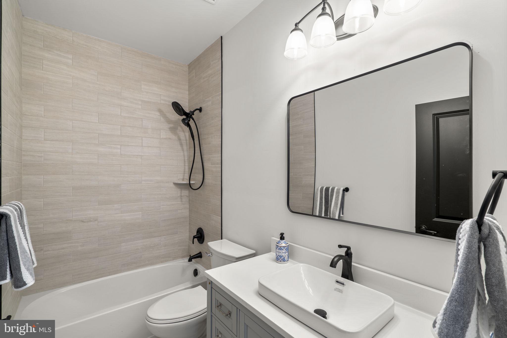 BRADDOCK HEIGHTS - Residential