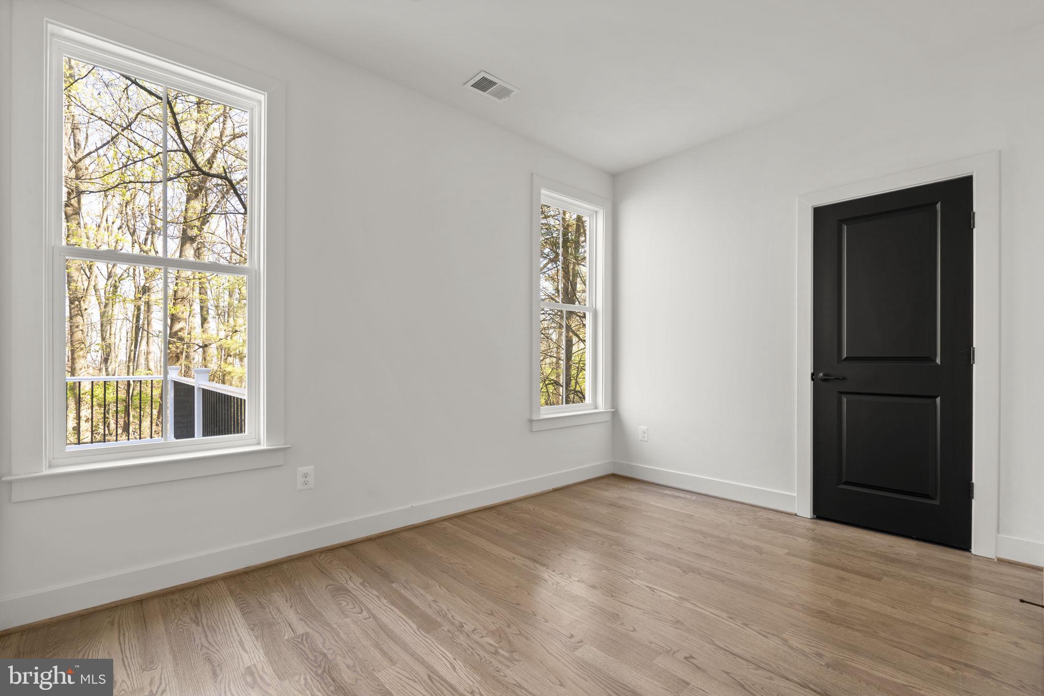 BRADDOCK HEIGHTS - Residential