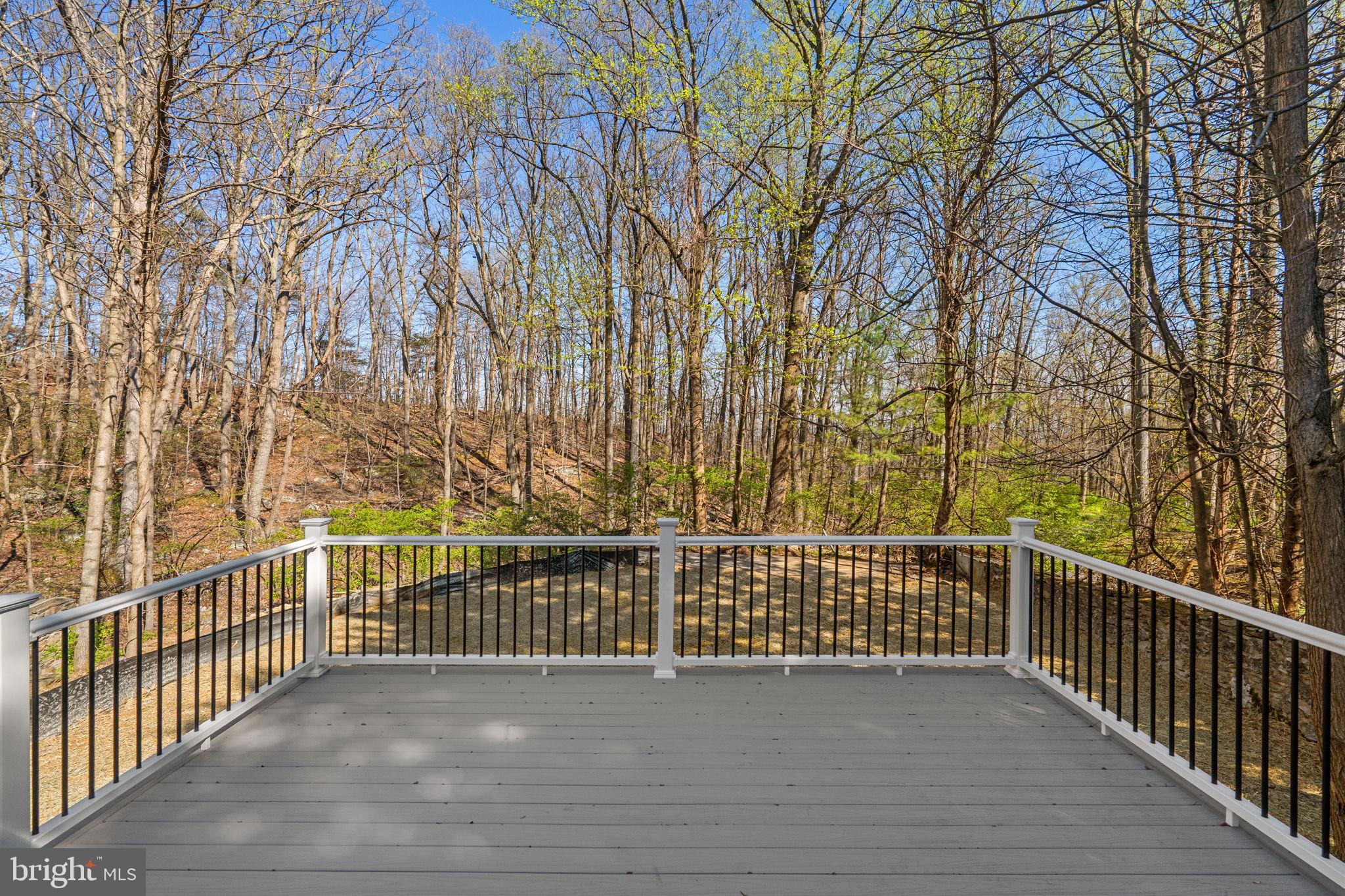 BRADDOCK HEIGHTS - Residential