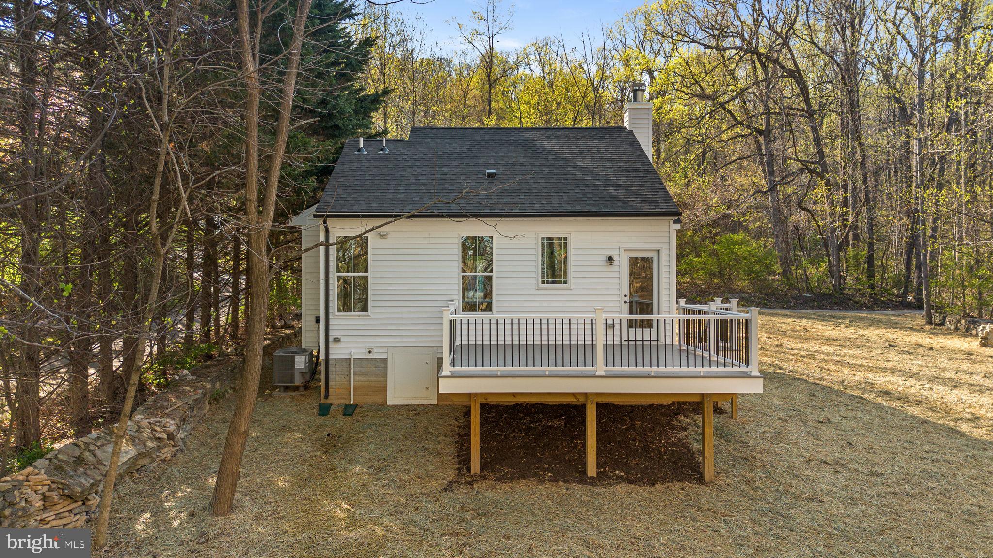 BRADDOCK HEIGHTS - Residential