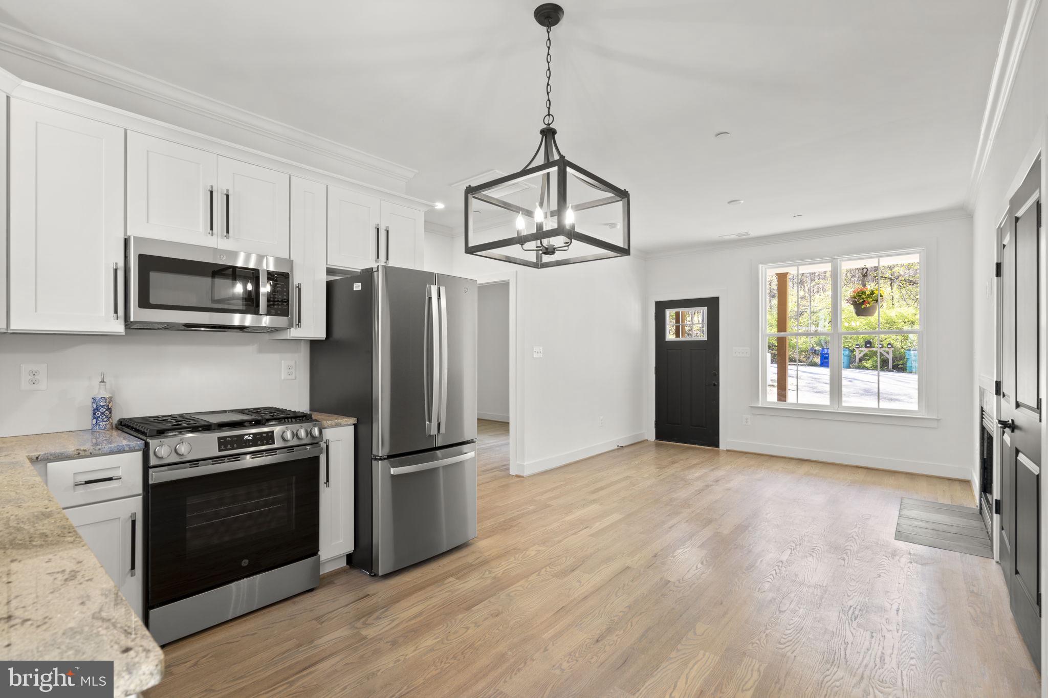 BRADDOCK HEIGHTS - Residential