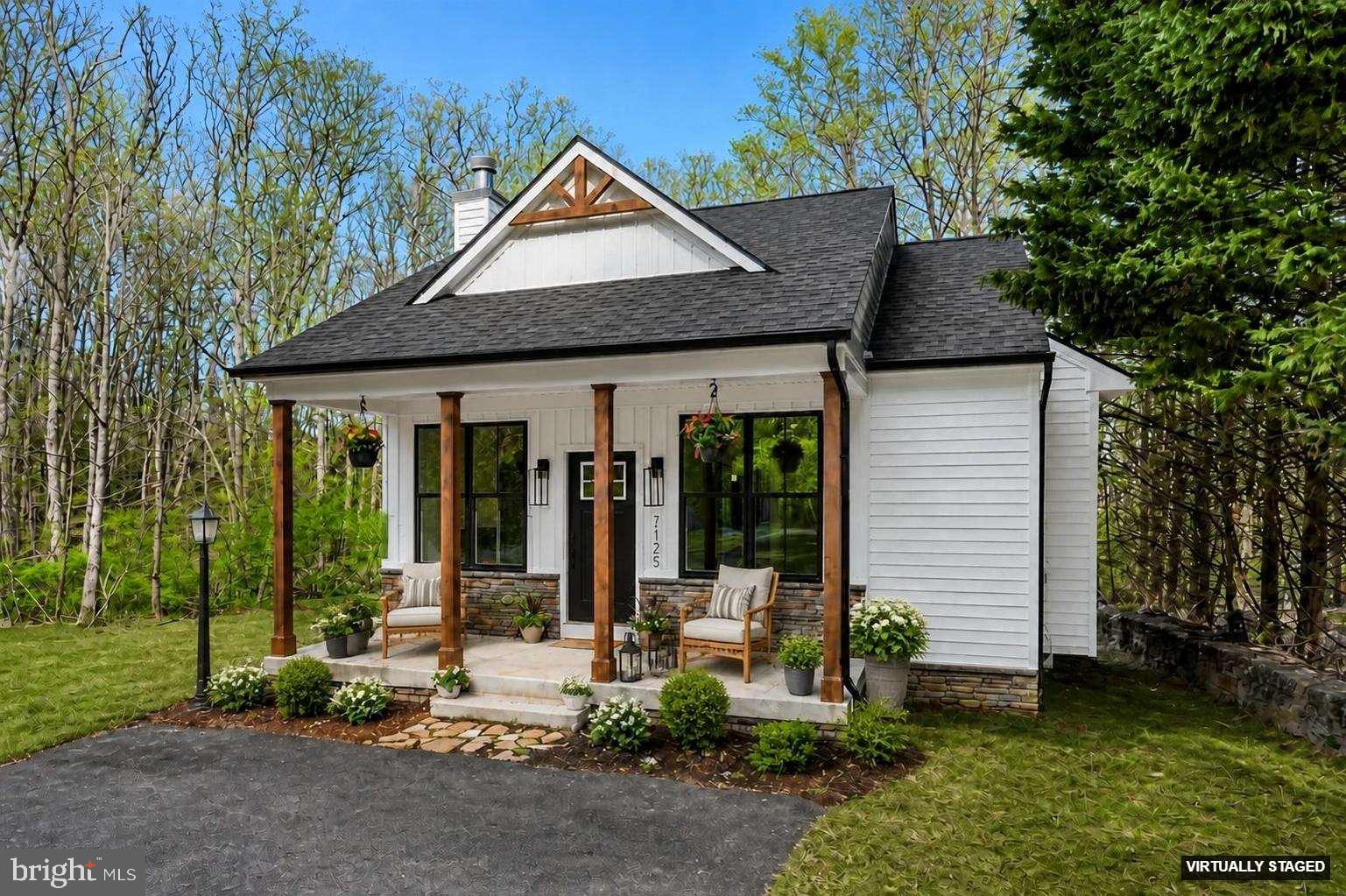BRADDOCK HEIGHTS - Residential