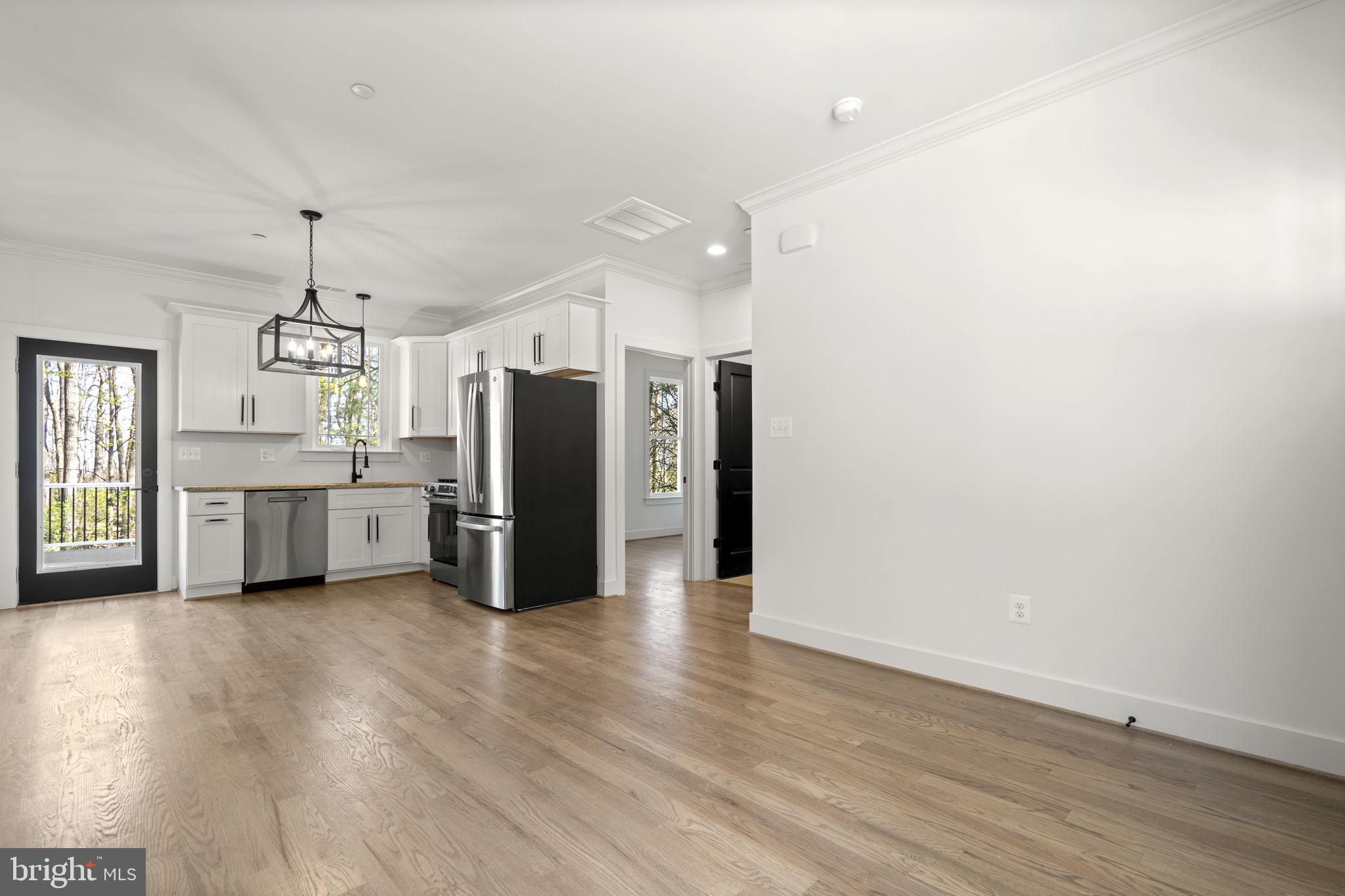 BRADDOCK HEIGHTS - Residential