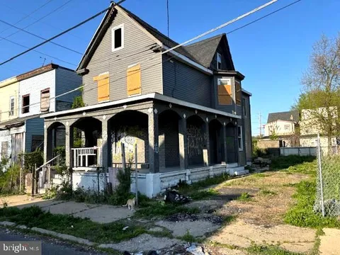 MLS: NJCD2115780