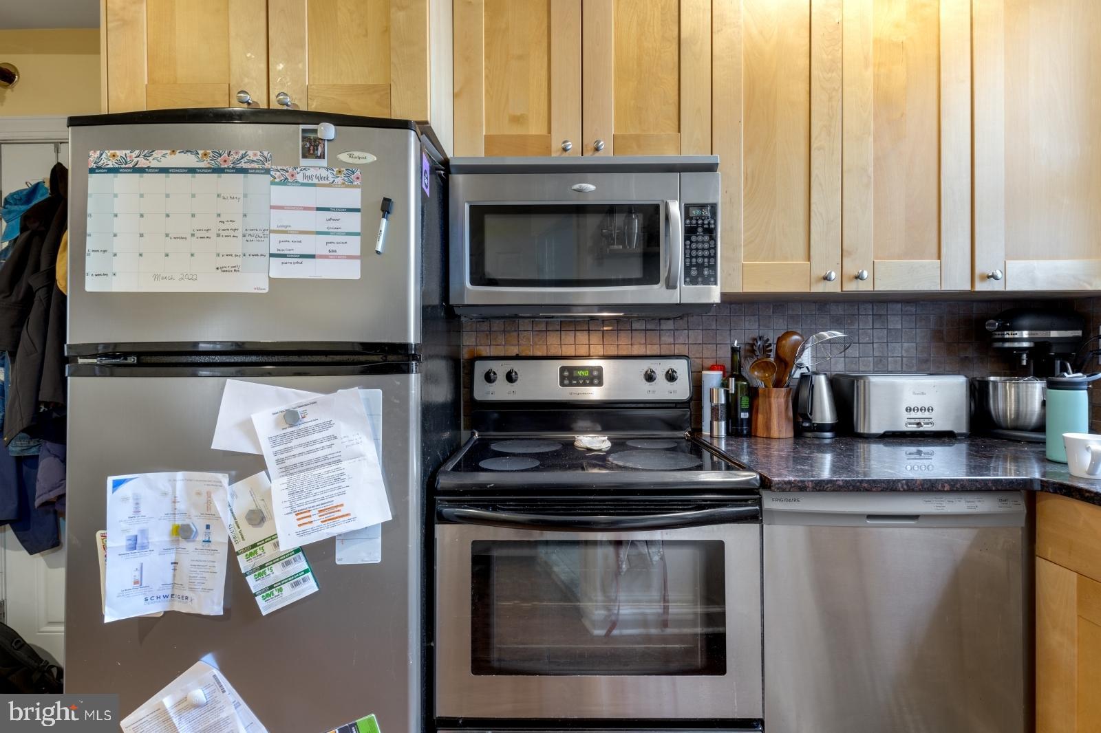 WASHINGTON SQ WEST - Residential