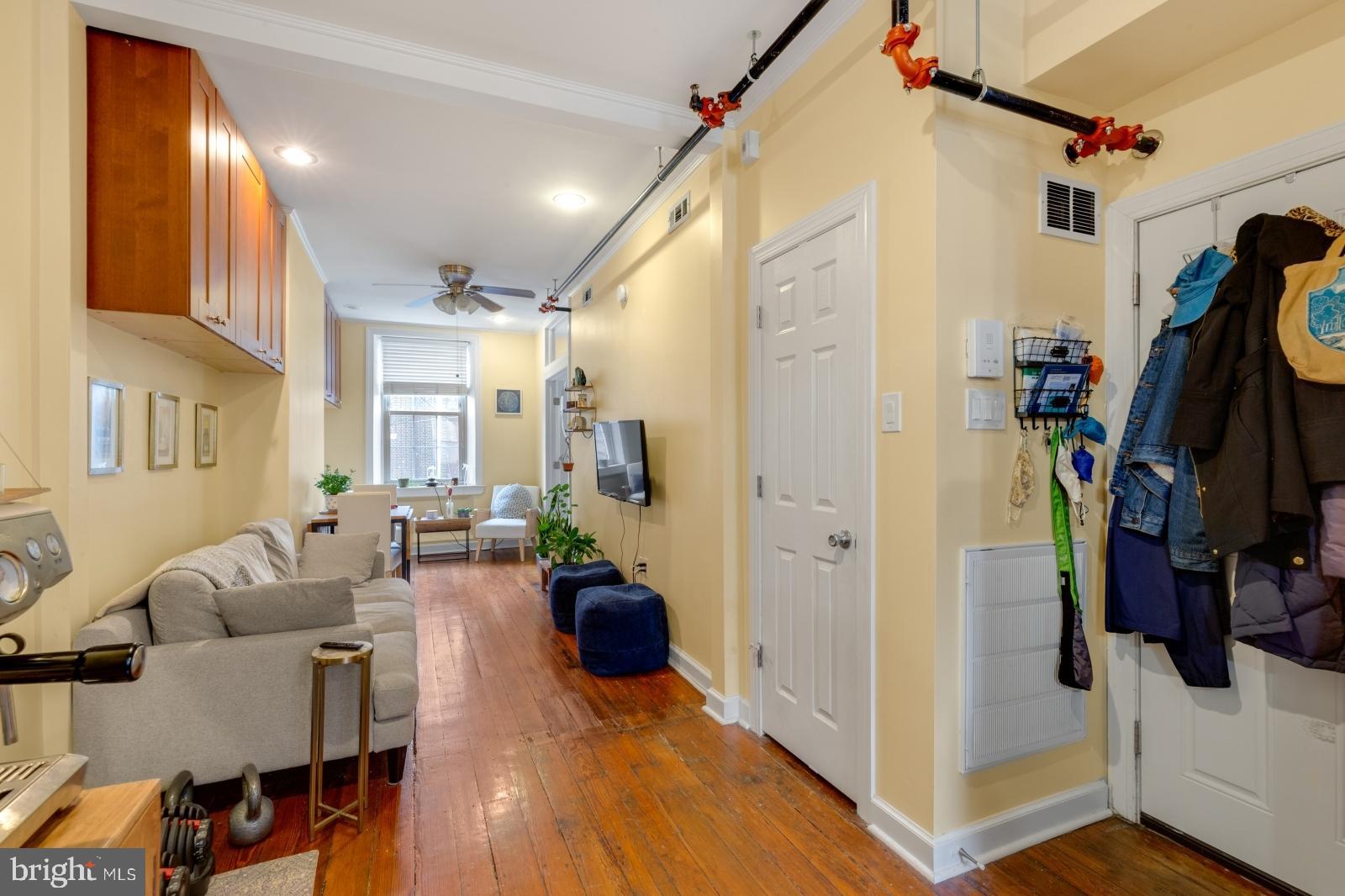 WASHINGTON SQ WEST - Residential