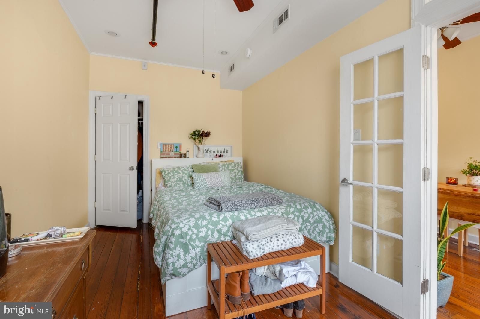 WASHINGTON SQ WEST - Residential