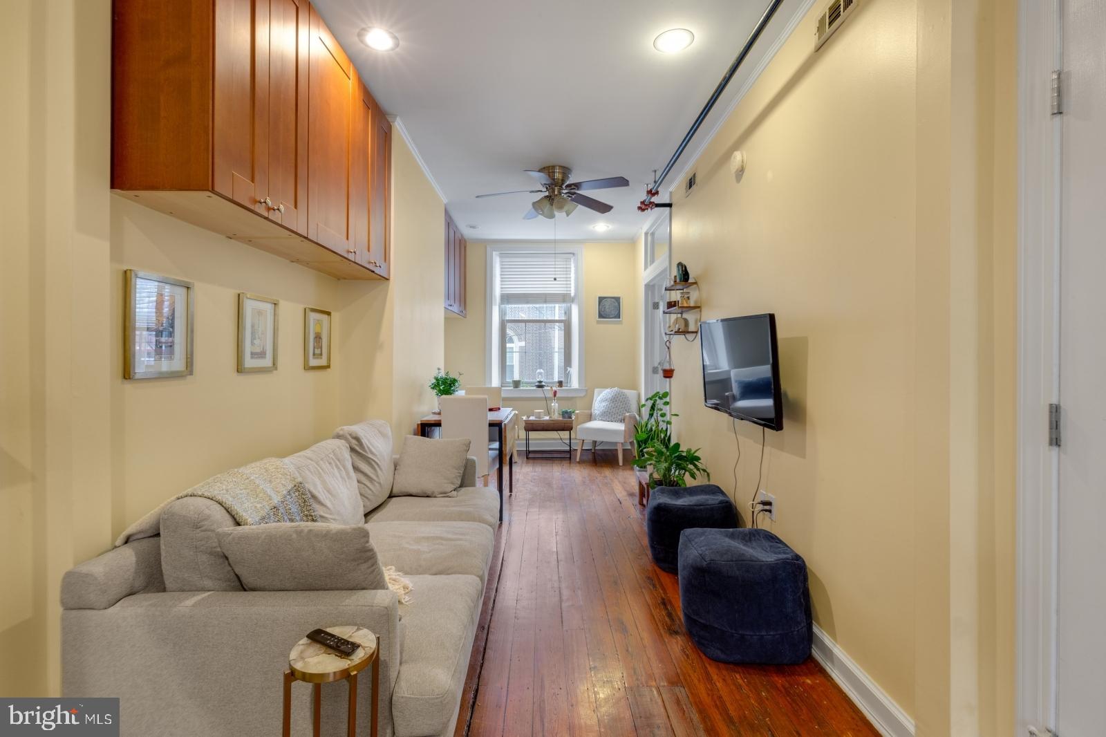 1341 LOMBARD STREET 2