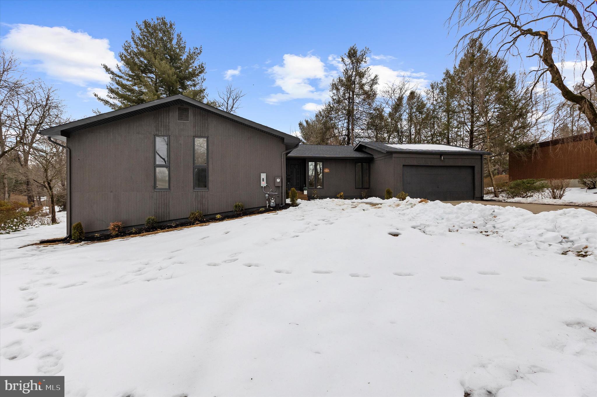 THE BIRCHES - Residential