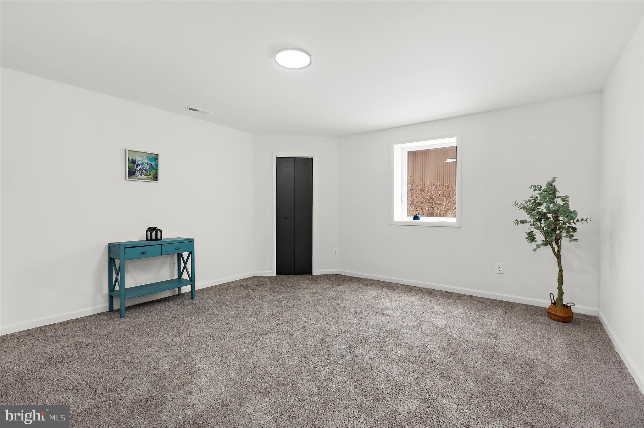 THE BIRCHES - Residential