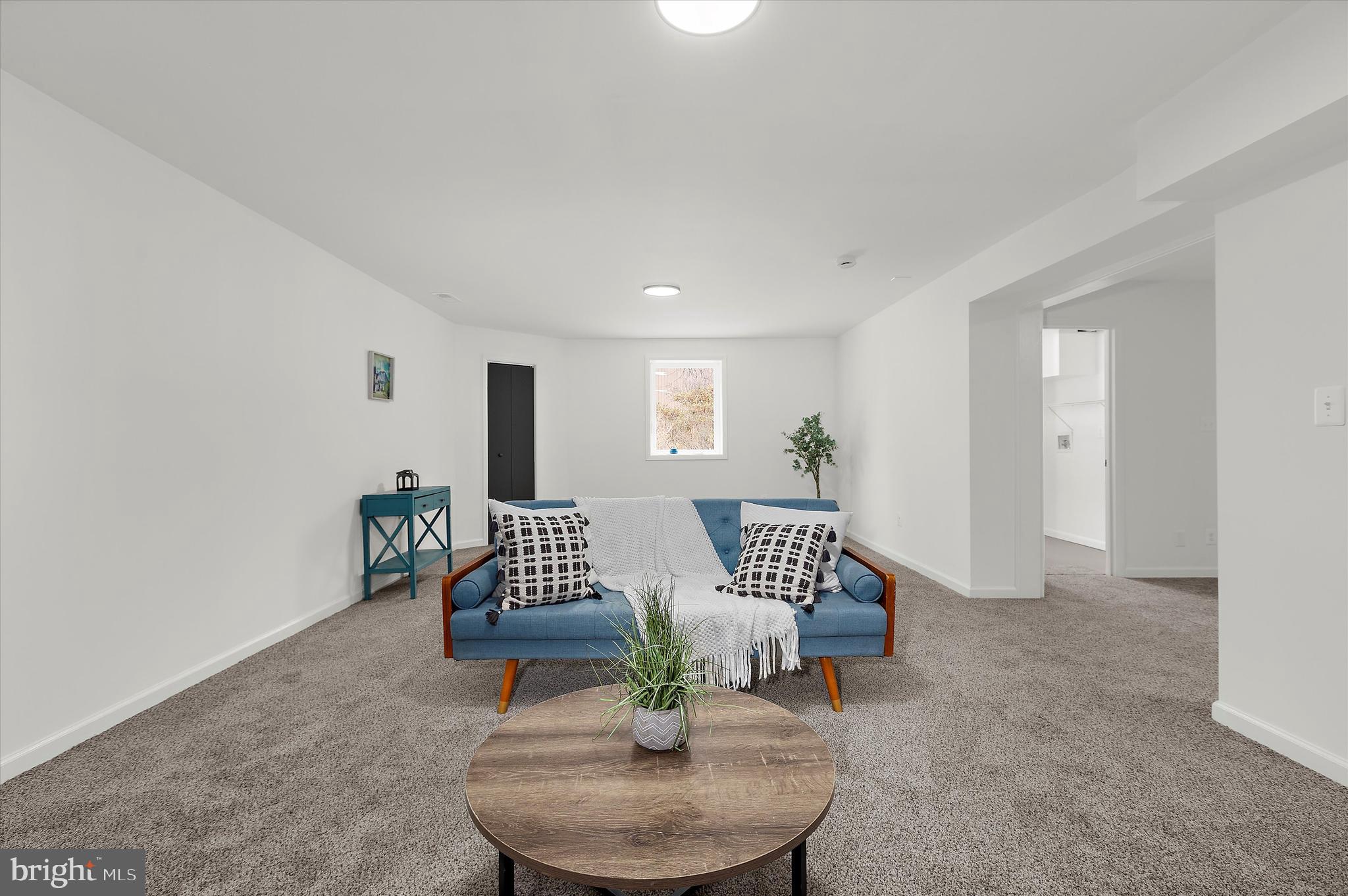 THE BIRCHES - Residential