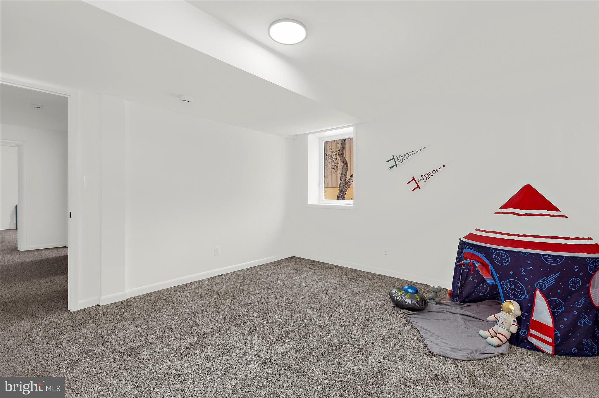 THE BIRCHES - Residential