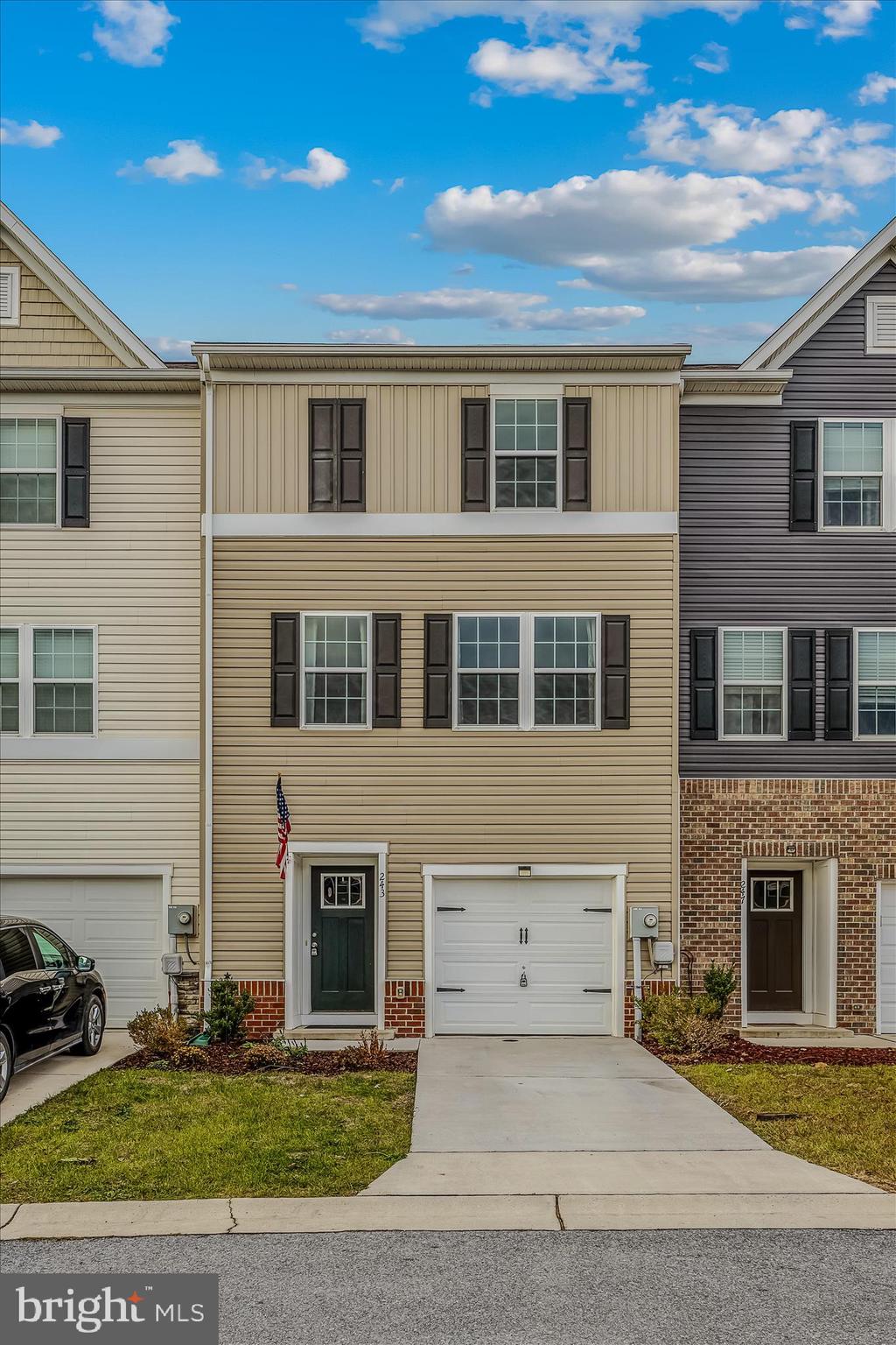 BERKELEY RIDGE - Residential Lease