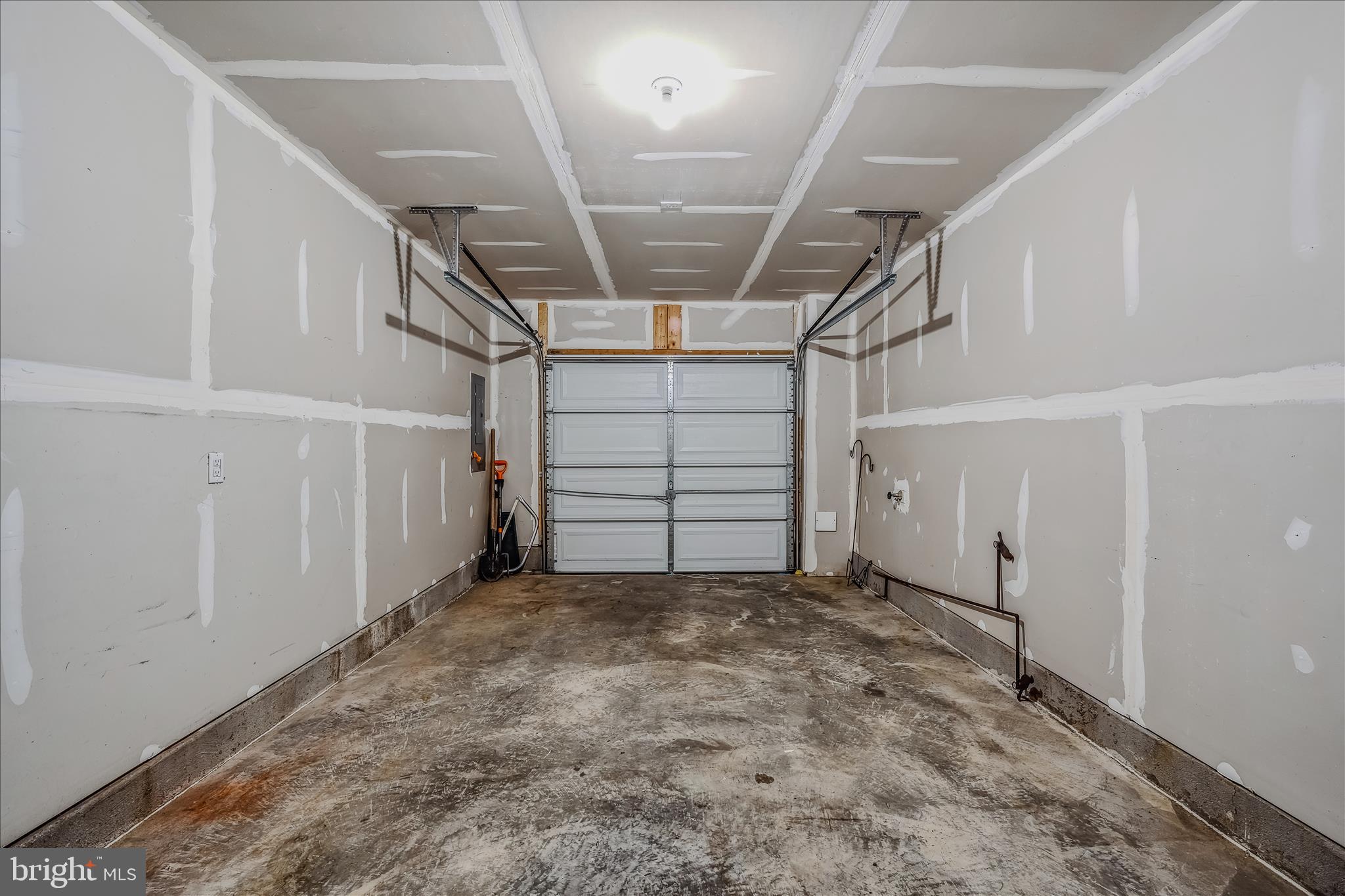 BERKELEY RIDGE - Residential Lease