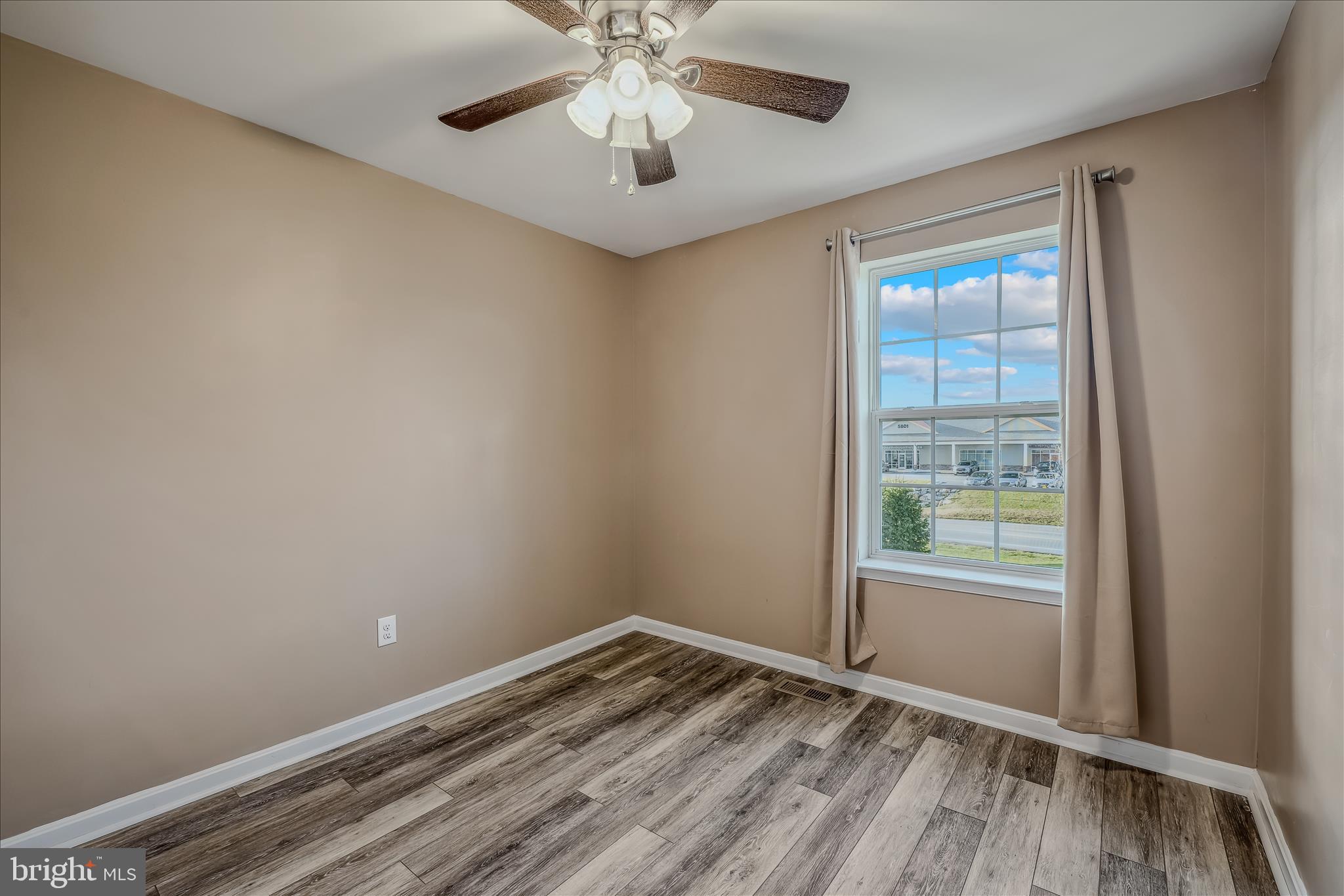 BERKELEY RIDGE - Residential Lease