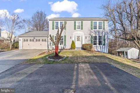 24 AURELIE DRIVE FREDERICKSBURG VA 22406