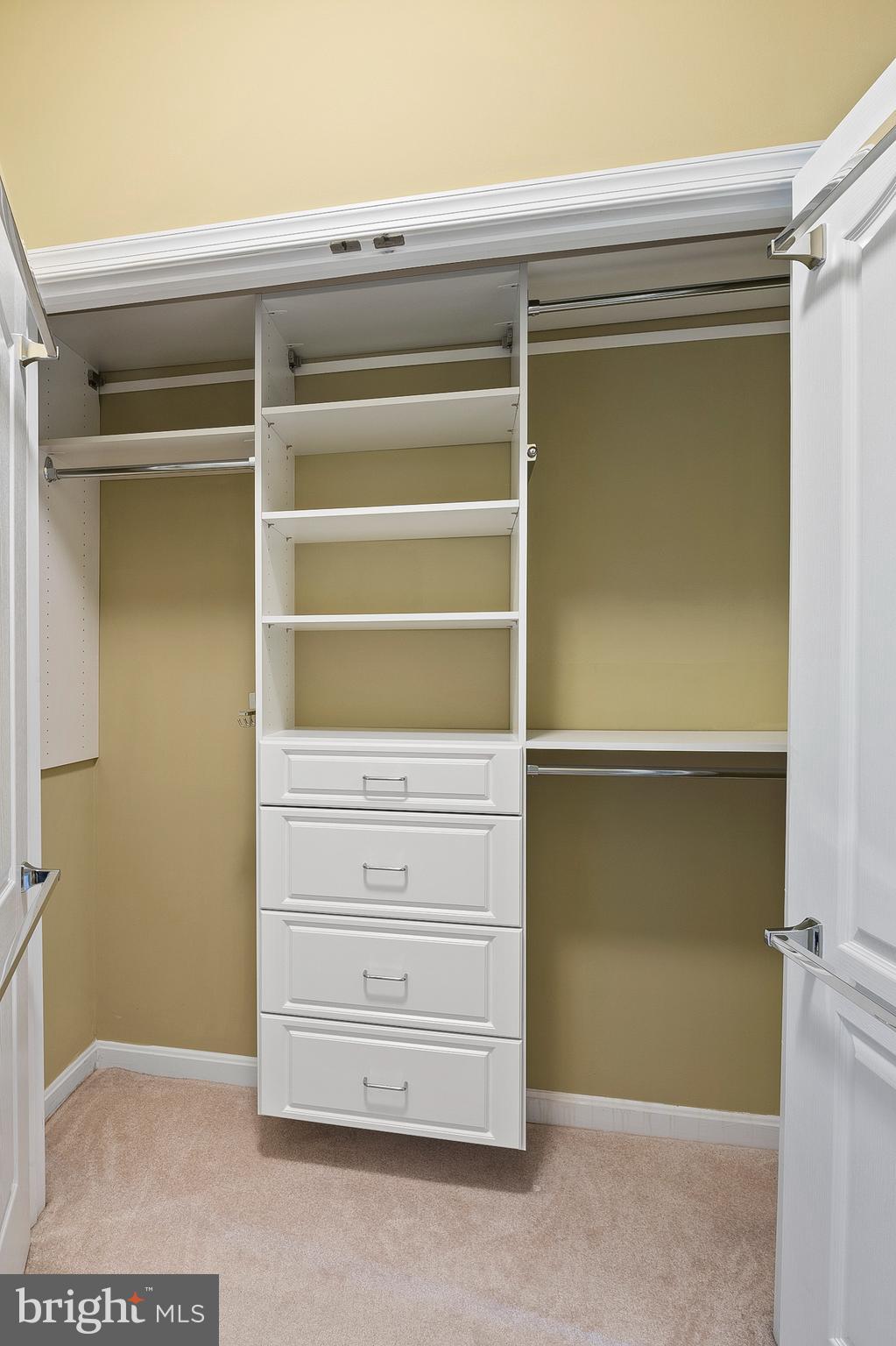 PINEY ORCHARD - Residential