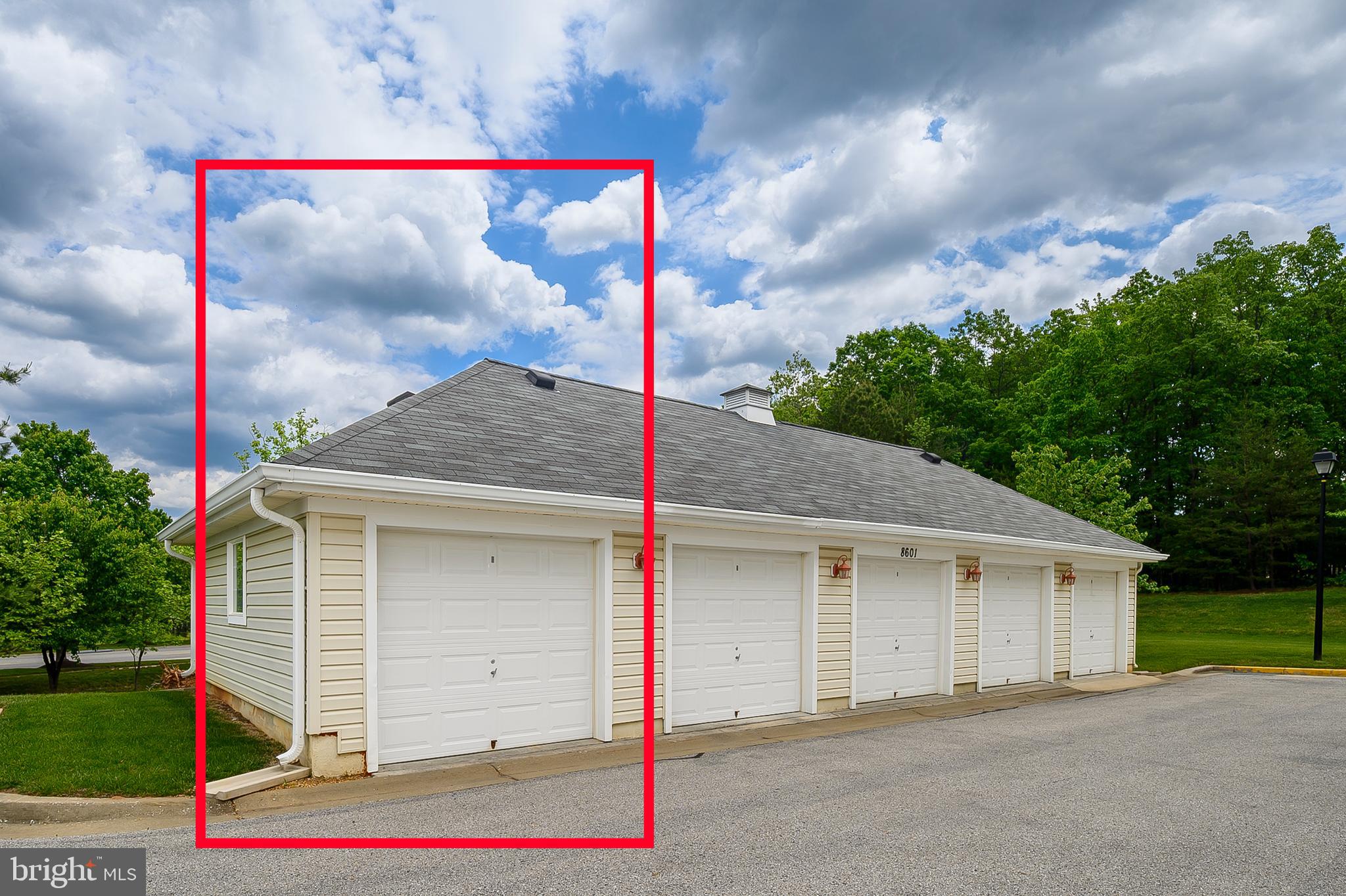 PINEY ORCHARD - Residential