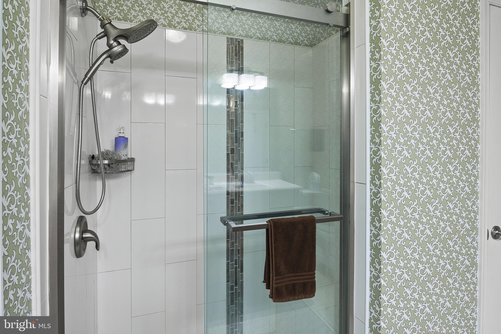 PINEY ORCHARD - Residential