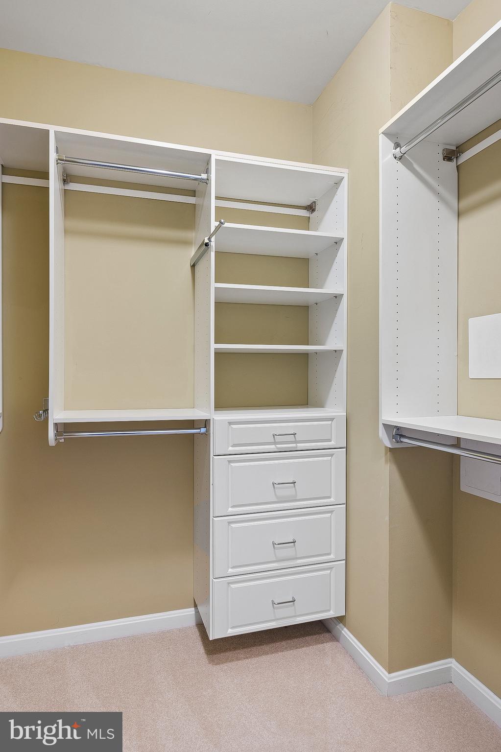 PINEY ORCHARD - Residential