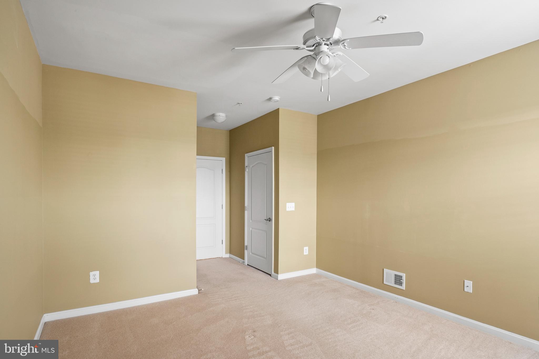 PINEY ORCHARD - Residential